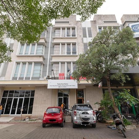 Reddoorz Near Universitas Esa Unggul Bekasi Harapan Indah Exterior photo